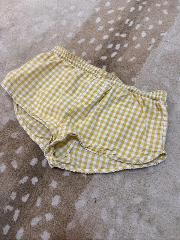 Anthropologie Yellow White Gingham Smocked Waist Pull-On Dolphin Hem Shorts S - Image 3
