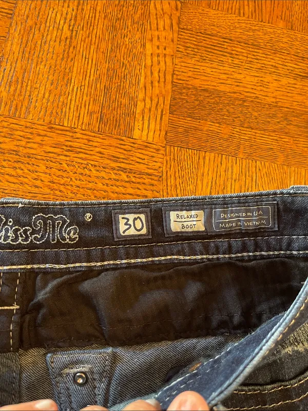 Miss Me Relaxed Boot Women's Dark Blue Flare Jeans - Image 4