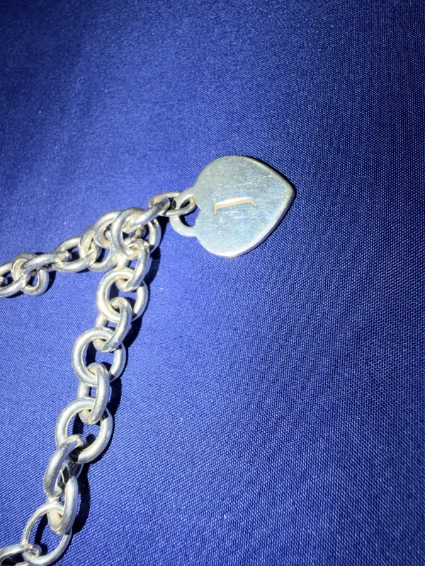 Tiffany & Co. Silver Heart Charm Bracelet - Image 3