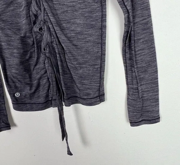 Lululemon Laced With Intent Long Sleeve Heathered Black Grape Size 2 EUC L2152 - Image 12