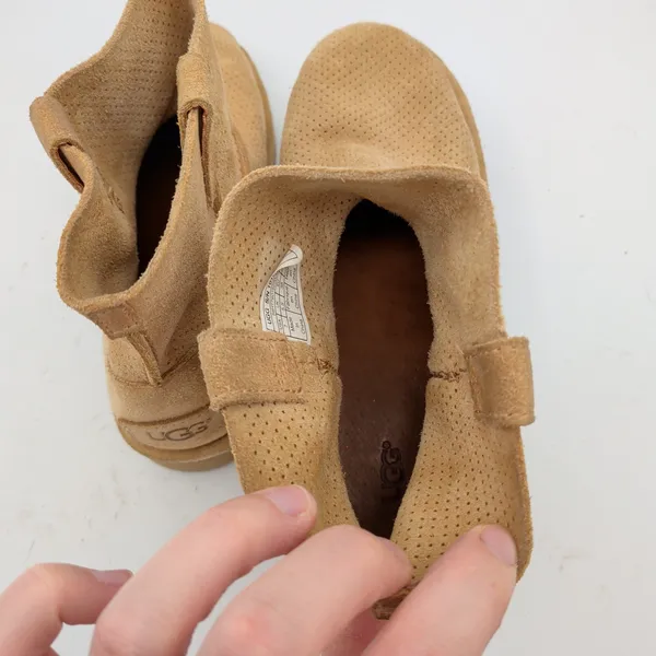 UGG Classic Unlined Mini Perf 1016852 Tan Perforated Suede Ankle Boots Womens 7 - Image 6