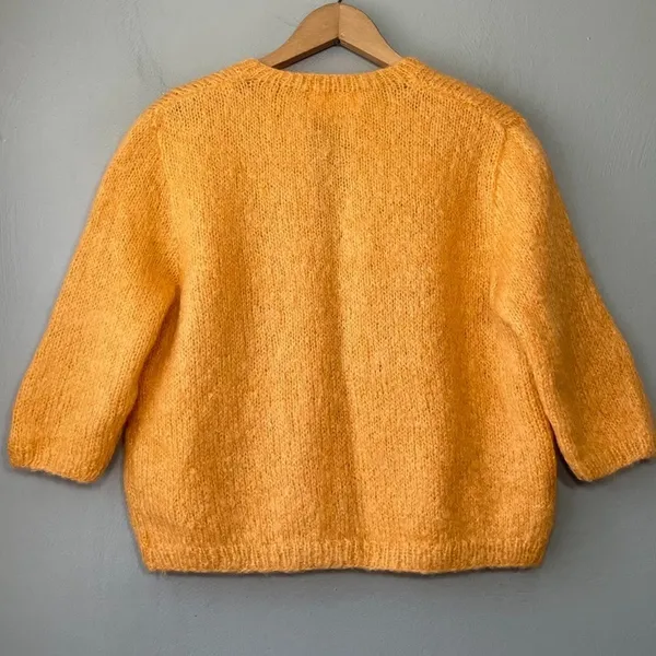 Saks Fifth Avenue Sweater Shrug Size M L Peachy Cropped Cardigan 60s 70s Pin Up - Image 5