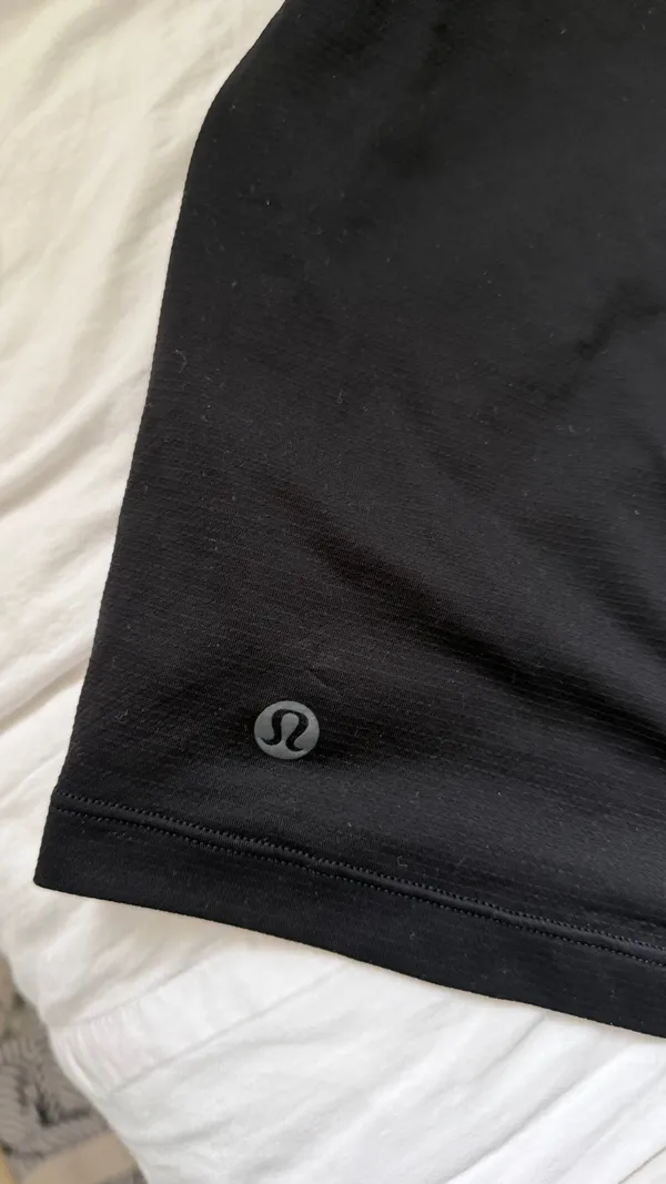 Ultralight Waist-Length Lululemon T-Shirt - Image 4