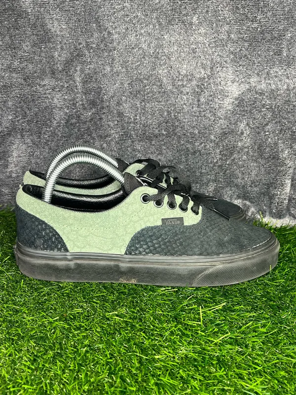 Vans x Harry Potter Low Top Sneakers Green Black | Men’s 7 Women’s 8.5 - Image 3