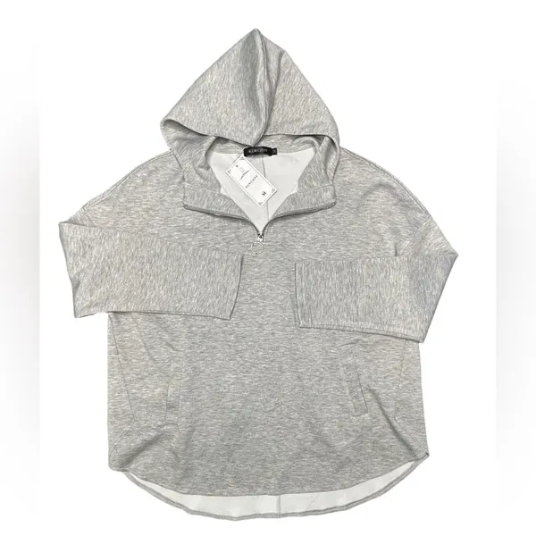 Gray oversized modern sporty chic simple travel hoodie 1/4 zipper pockets NWT M - Image 7