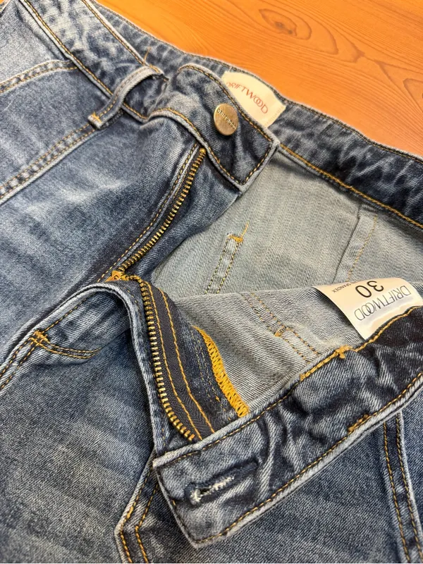 Driftwood Farrah Patch Pocket Flare Bell Bottom Jeans Raw Hem Blue Size 30 - Image 9