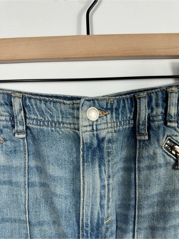 Free people Icon Wash‎ Cargo Denim Mini Skirt Zip Pocket Utility Size 27 - Image 5