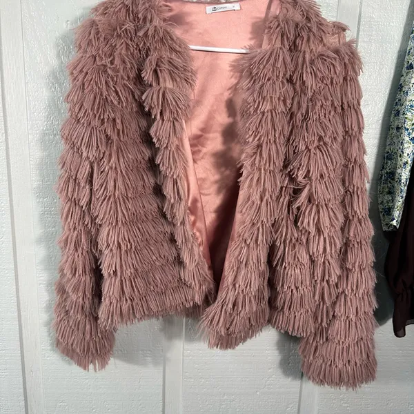 Cupshe Pink Soft Fringe Open Front Lined Jacket Size Small EUC - Image 2