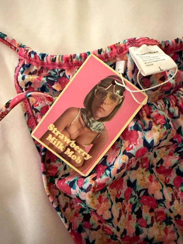 NEVER WORN NWT Strawberry Milk Mob Mars Top and Mars Bottom Set Both Size Large - Image 12