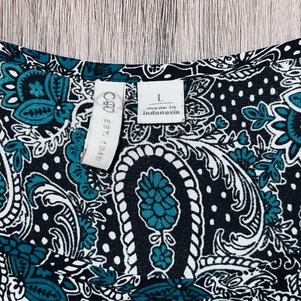 Catos Women's Slit Sleeve Paisley Blouse Size Large Back Teal - Image 4