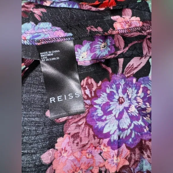 NWOT REISS Leni Floral Flutter Sleeve Midi Dress Black Size 2 - Image 9