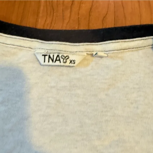 TNA ARITZIA 3/4 Sleeve Relaxed Stripe Shirt Oversized‎ Navy White size XS - Image 2