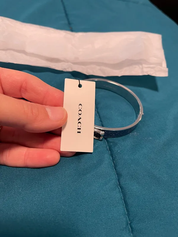 Coach signature logo hinged bangle bracelet NWT - Image 7