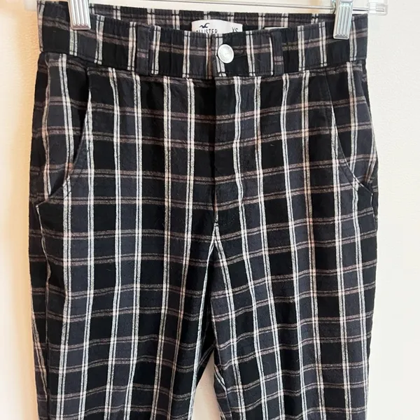 Hollister High Rise Straight Leg Pants Extra Small Pockets Multi Straight Leg - Image 3