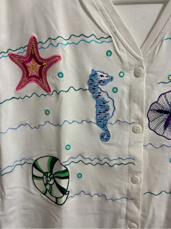 Westbound White Embroidered Sea Life Button-Front Top M - Image 2