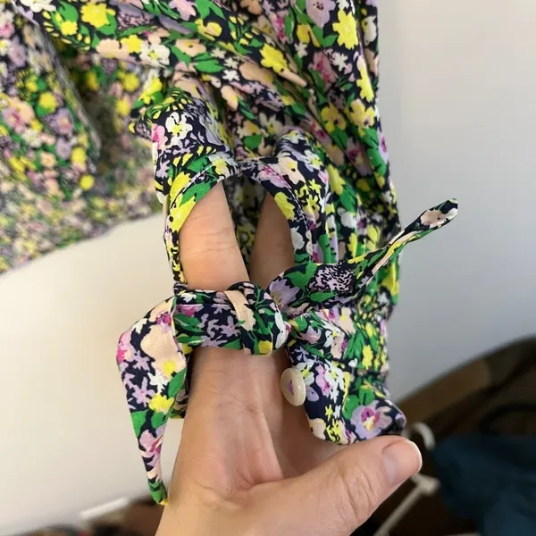Anthropologie Maeve Ashleigh Puff-Sleeved Button Down Ditsy Floral Blouse - Image 9