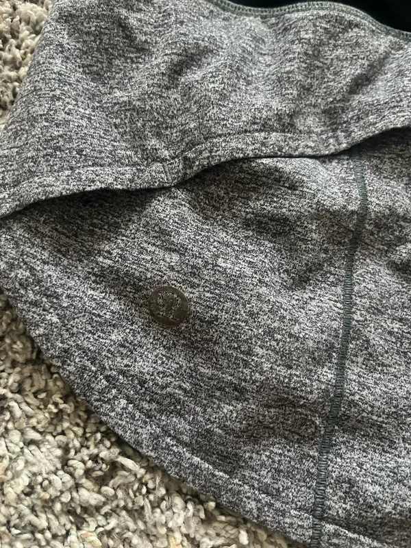 Lululemon Speed Up Shorts - Image 3