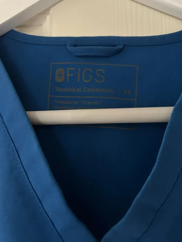 Figs fitted one pocket top - Image 2