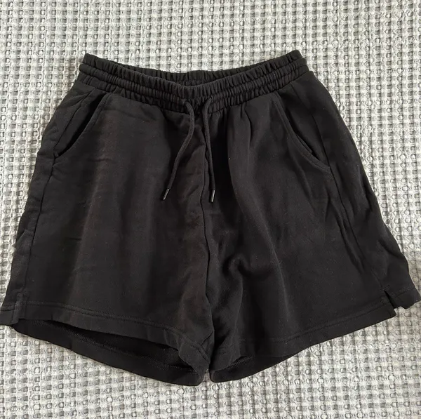 Old Navy Sweat Shorts - Image 2