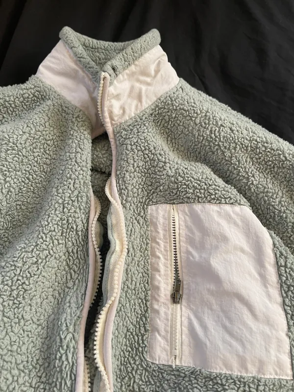 PacSun Mint Green Fluffy Jacket - Image 4