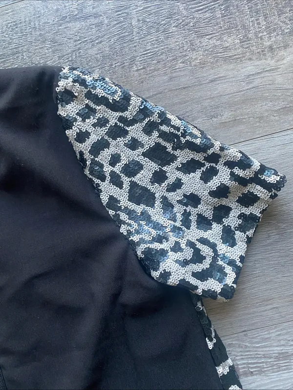J.O.A. Black & White Sequin Animal-Print Leopard Dress Womens Sz Medium - Image 6