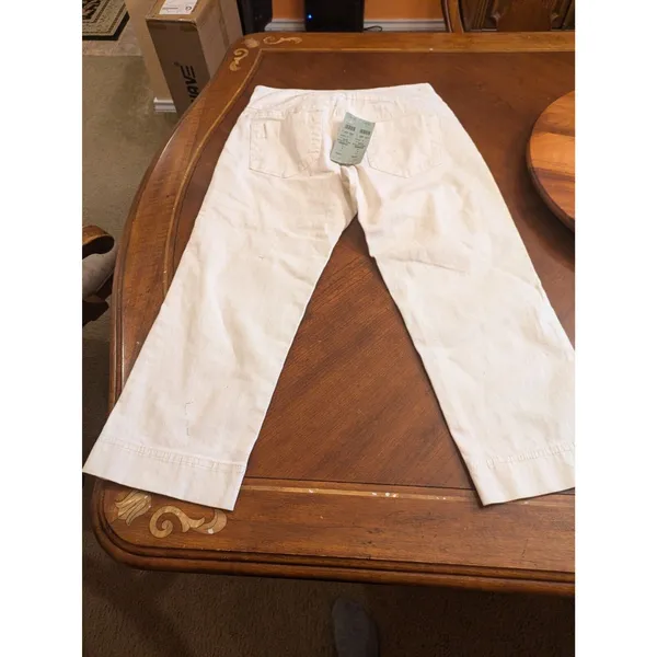 Cache White Denim Capri Jeans Women’s Size 4 - Image 12