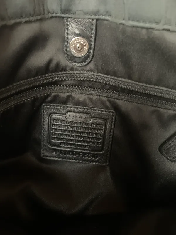 Black Purse - Image 9