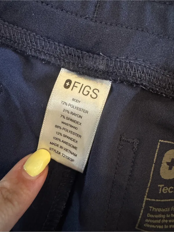 Figs Livingston Straight-Leg Scrub Pant navy blue size medium petite - Image 3