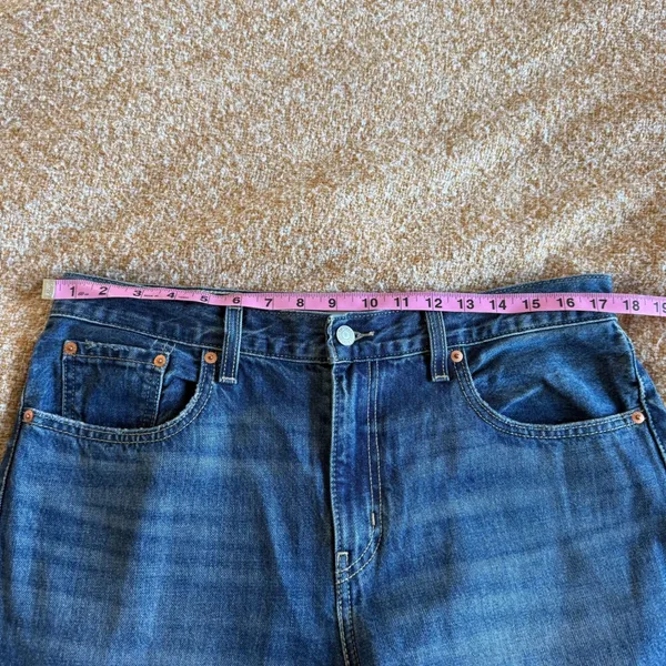 Levis Low Pro Straight Distressed Jeans Medium Wash Blue Denim Womens‎ Size 31 - Image 6