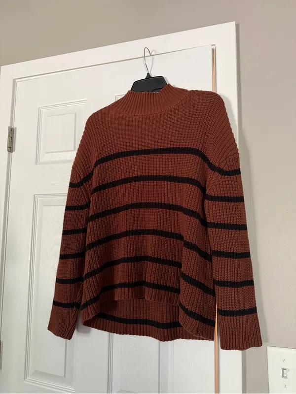 Evereve Brown Mock Turtle Neck Brown Sweater - Image 4