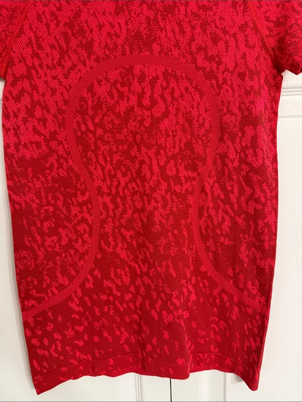 🍋 LULULEMON Swiftly Tech Short-Sleeve Shirt 2.0 Size 6 - Image 10