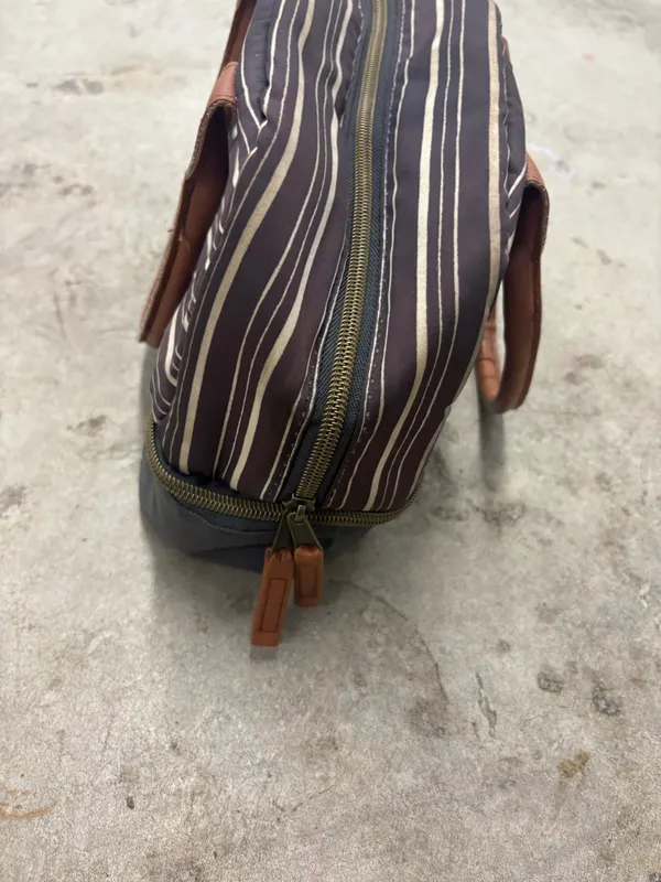 Emma & Chloe Striped Zip Satchel Top Handle Lunchag in Brown Gray Women's - Image 6