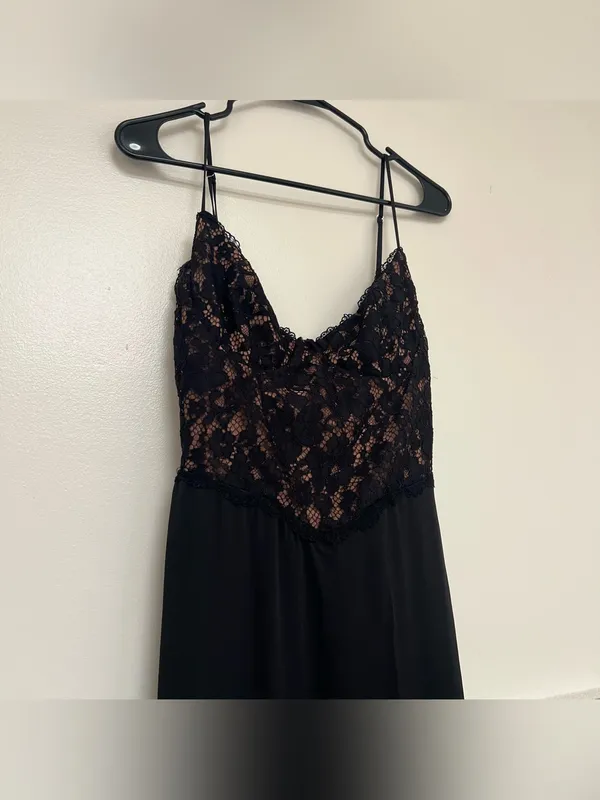 House of CB Cara Dress in Black, Size Small Plus Cup - Image 4
