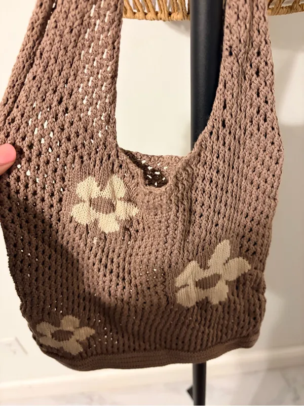 Brown Crochet Shoulder Bag with Cream Floral Details - Image 3