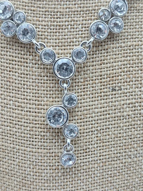 Crystal Y Drop Necklace Silver Tone Chain Formal Jewelry 19" - Image 6