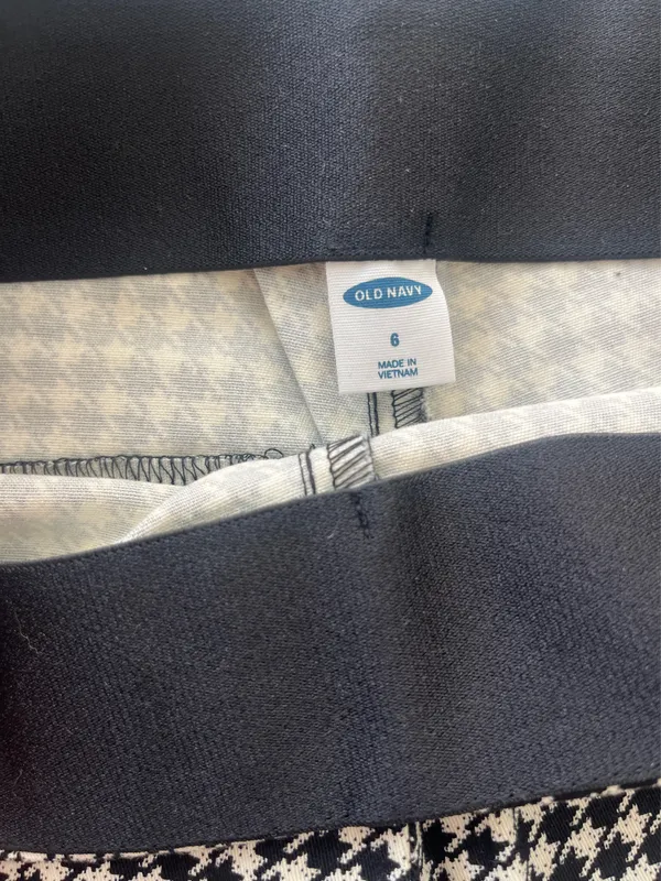 Old Navy Pixie Pants - Image 2