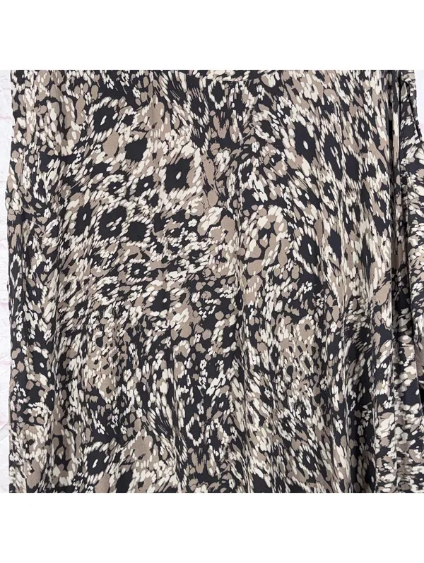 Rachel Zoe Women's Size 10 Printed Asymmetrical Blouse - Image 2