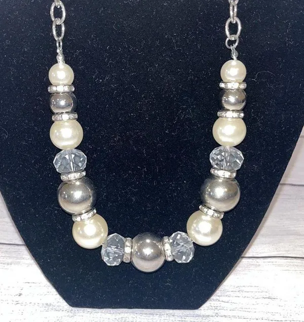 💖 Necklace and Earrings Set - Image 3