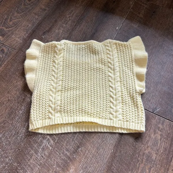 Cider Yellow Cable Knit Two‎ Piece Set Ruffle Crop Top and Mini Skirt Medium - Image 8