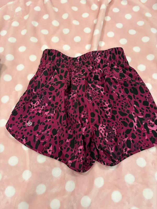 Lululemon Track That Shorts - Image 2