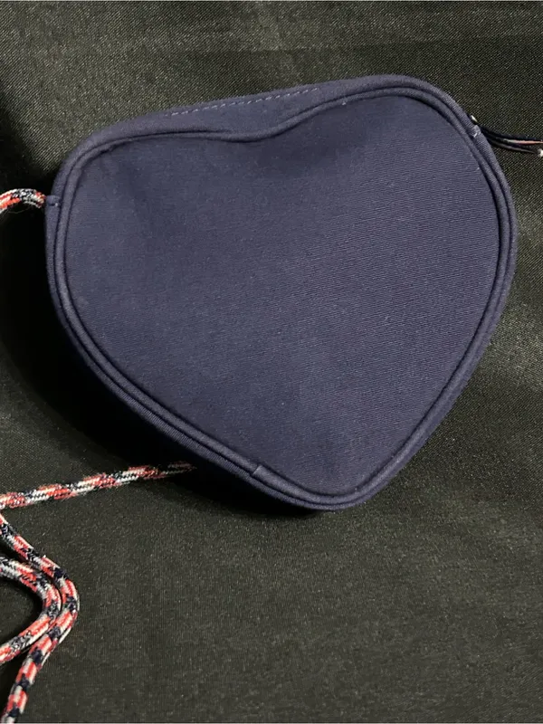 Tommy Hilfiger Heart Shaped Crossbody Navy & Red Glitter Heart Purse - Image 2