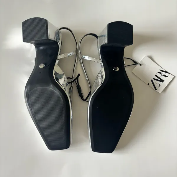 Zara silver metallic block heel slingback pumps - Image 6