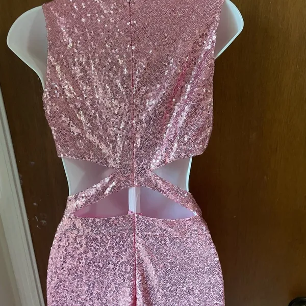 Pink sequin cutout maxi dress - Image 5