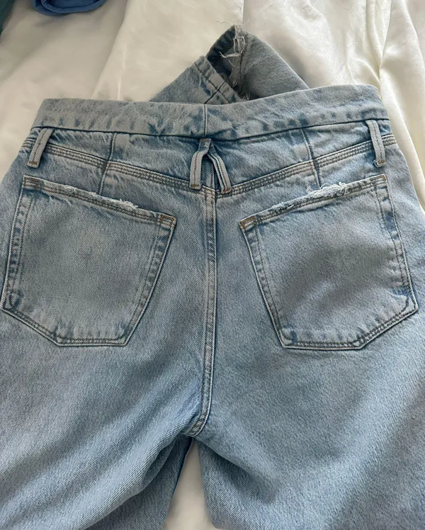 Good American x Zara ZW 90's Relaxed Jeans - Image 5