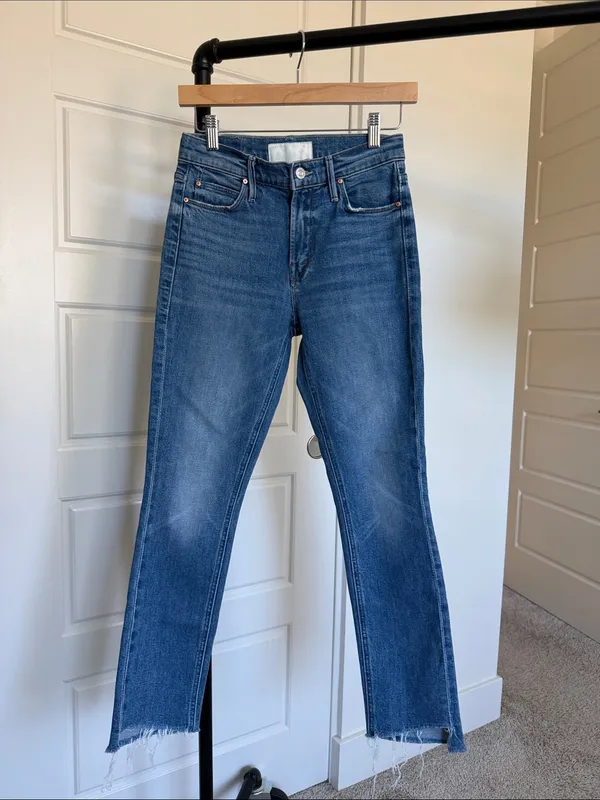MOTHER Denim Mid Rise Dazzler Ankle Fray Jeans Riding Cliffside - Size 25 - Image 3