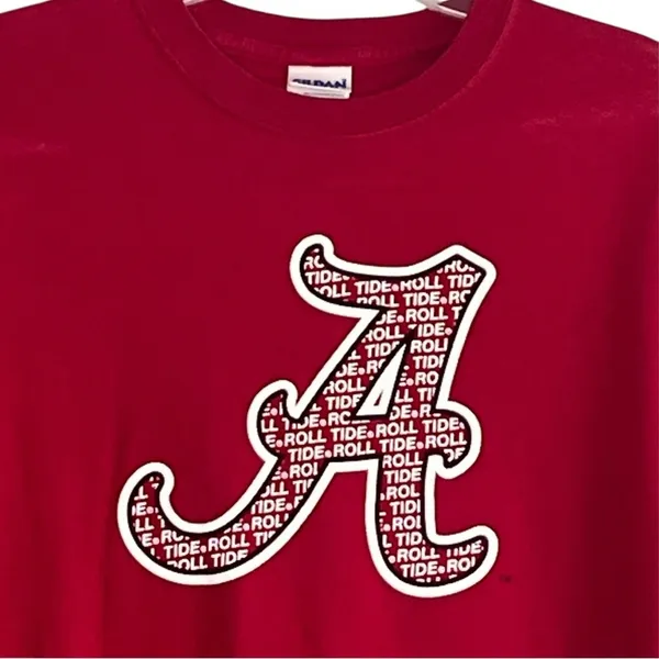 Gildan Ultra Cotton UAB Collegiate Alabama Crimson Tide T-shirt medium - Image 2