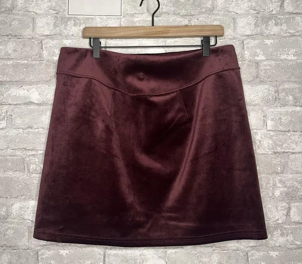 Lululemon Scuba High Rise Mini Skirt Velvet NWT Size XL (GARN) LW8AL9S - Image 2
