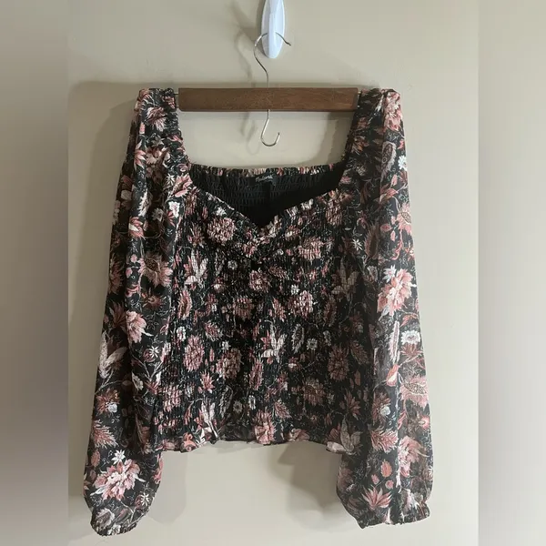 Madewell top lucie floral smocked top small - Image 12