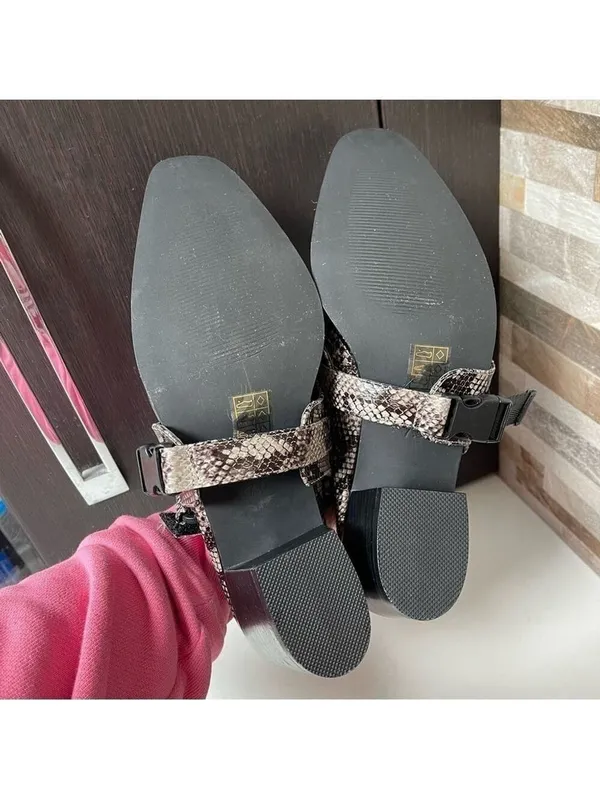 Rebels Vegan Leather Slingback Mule Reptile Snake Print Gray Slipons Sz 7.5 NWT - Image 12