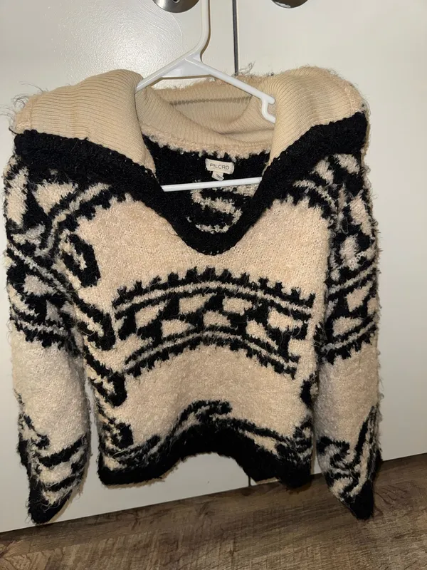 Anthropologie Pilcro Collared V Neck Pullover Sweater - Image 3